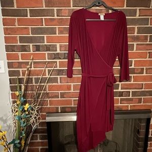 Burgundy dress size 3X bought at a boutique, but fits like a 1X or size 16